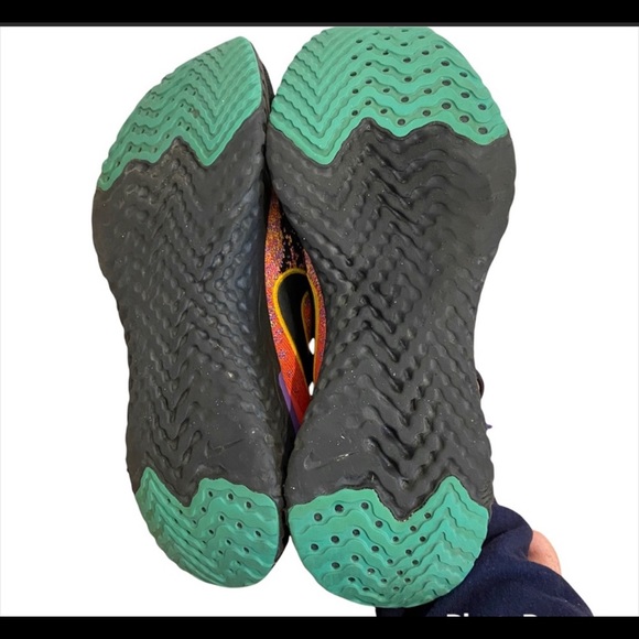 NIKE Epic React Flyknit 2 - Picture 6 of 6